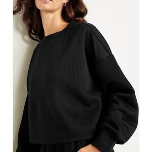 Old Navy women’s Black Ribbed Bounce Fleece Quilted Crew-Neck Top cropped Large